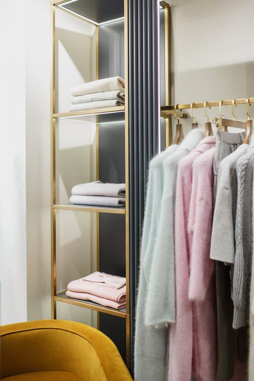 Easy Tips for a Tidy Closet That Stays Organized